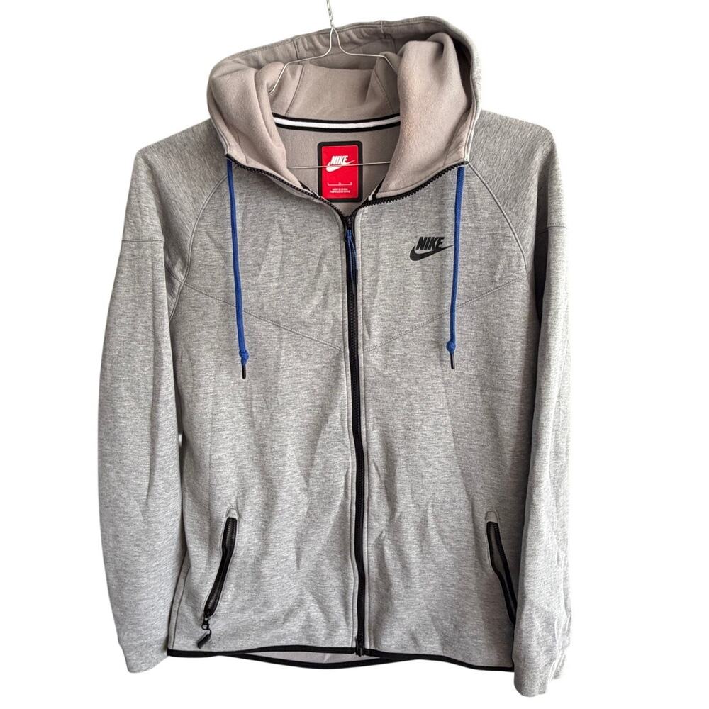 Nike Gray Tech Fleece Windrunner Hoodie (2nd Generation Cassic zip up)‎ Sz L